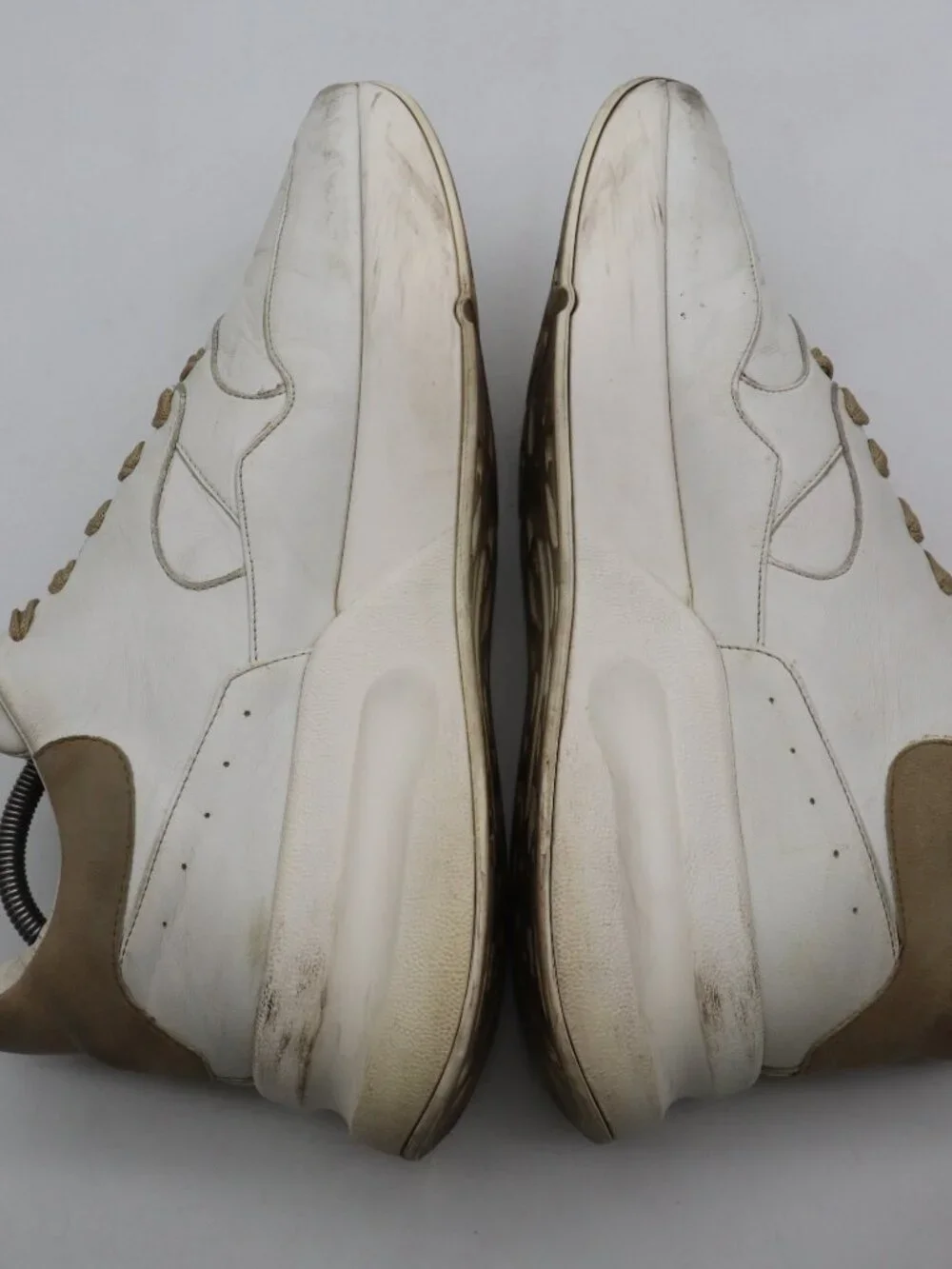 Alexander McQueen Oversized Runner Men's Size EU 44 White Leather Sneakers - Picture 6 of 15